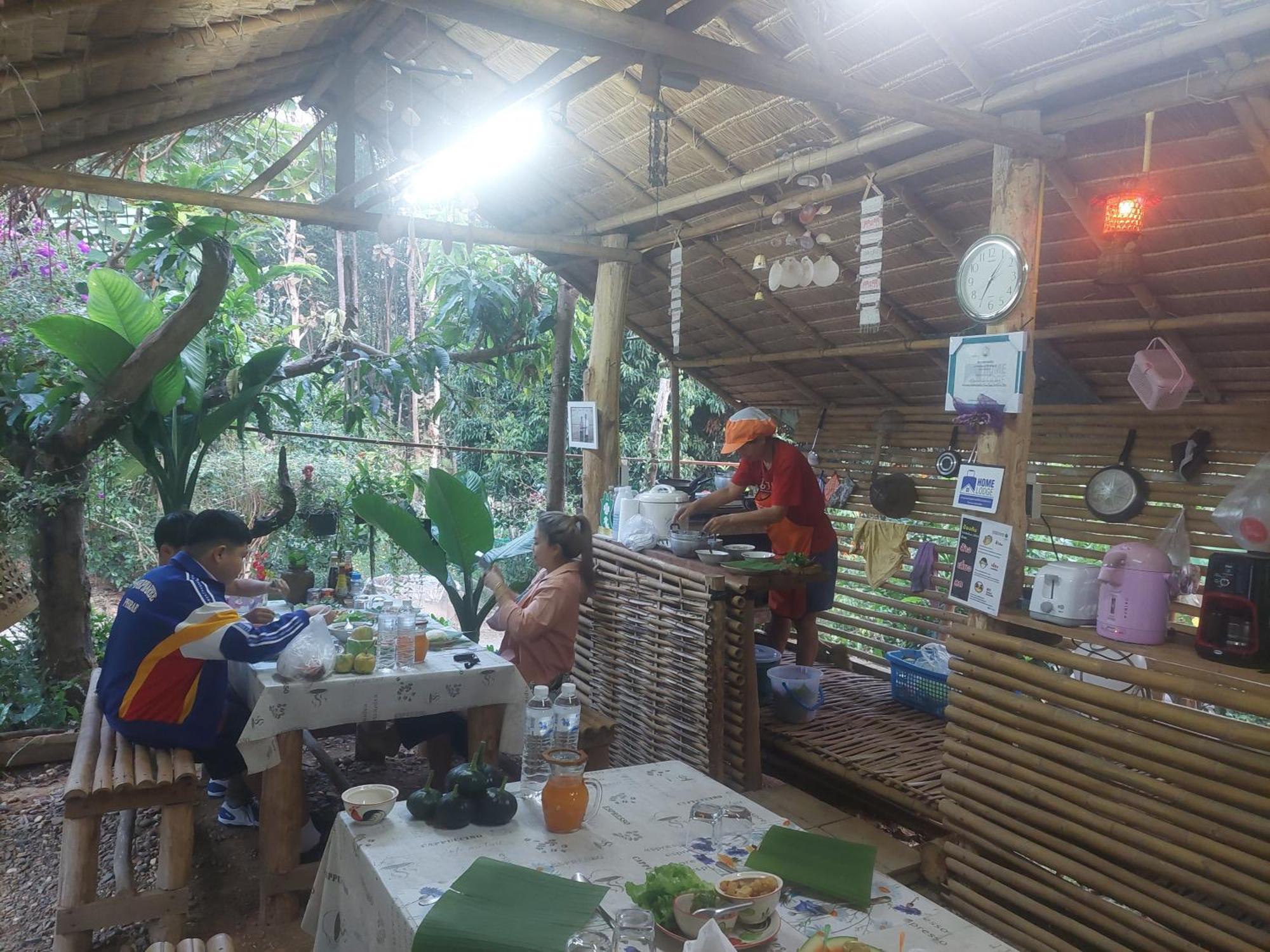 Ban Suan Nai Fun Homestay Pua Kültér fotó